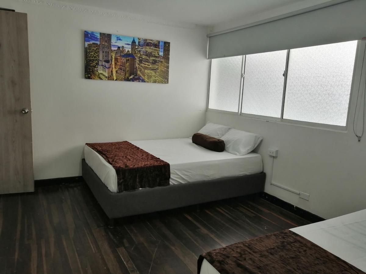 Hotel Sol Del Estadio Меделин Екстериор снимка